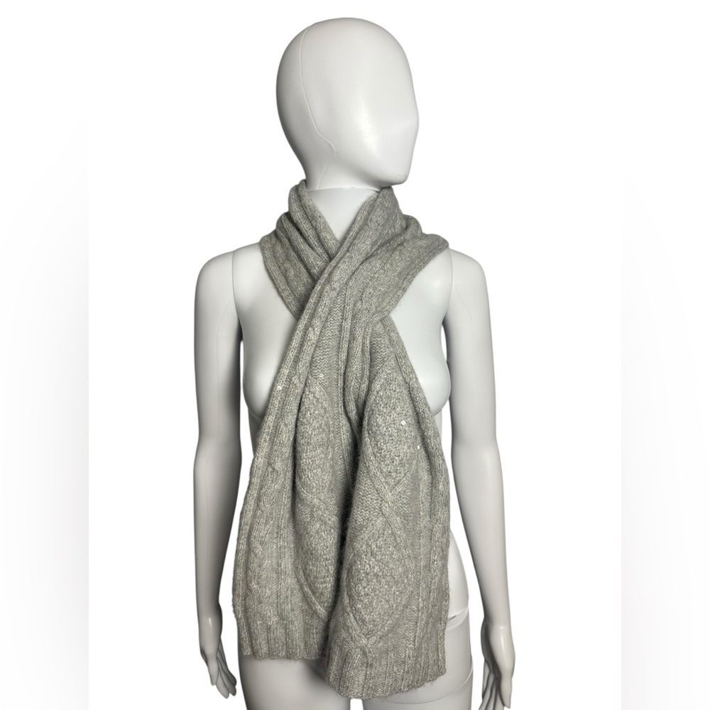 Banana Republic Lambs Wool Angora Rabbit Fur Gray Cable Knit Scarf
